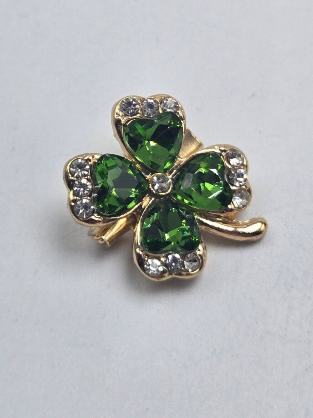 Green Rhinestone Shamrock Brooch 4 Leaf Clover Gold Tone Lapel Pin Pinback